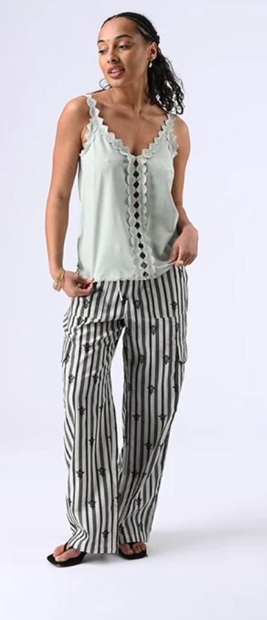 ADORE - Top Clemence