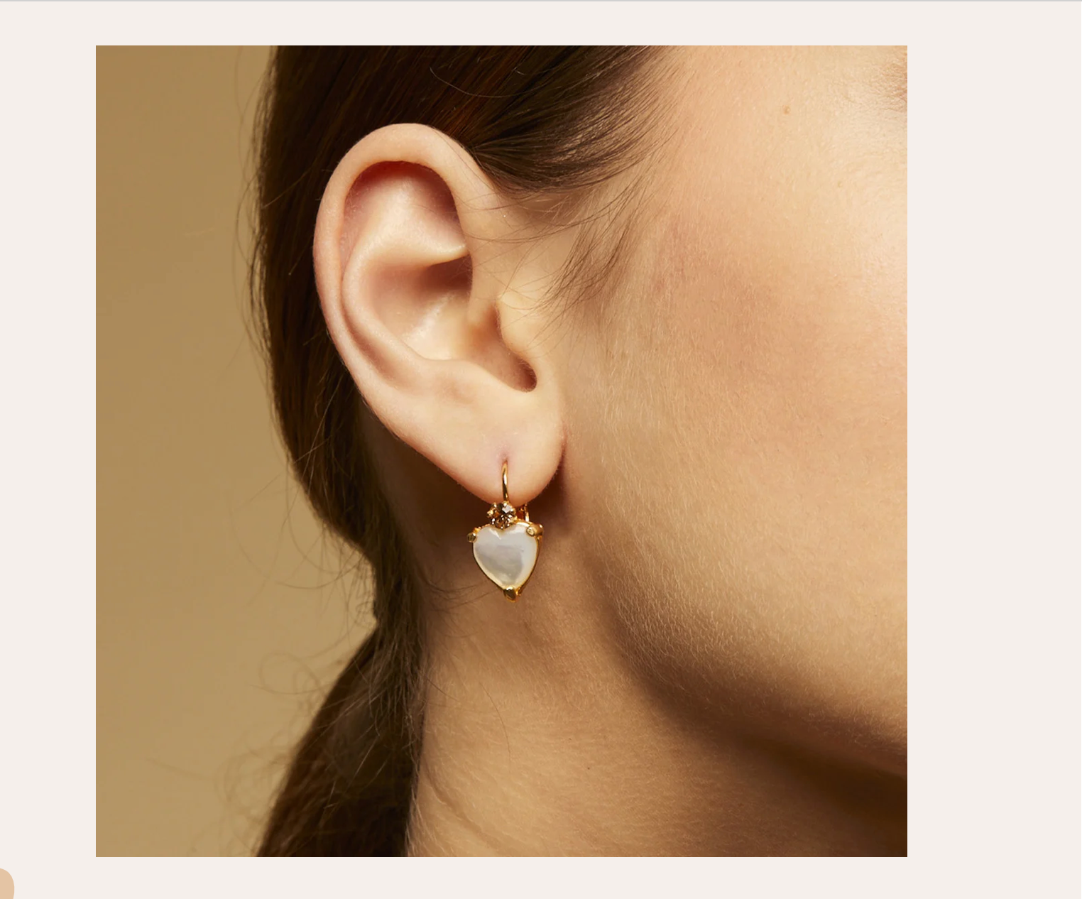 GAS BIJOUX - Boucles d'oreilles DONGUETTE nacre blanche dorées à l'or fin