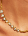 BE MAAD - Collier asymétrique RIVE D 'OR - Nacre