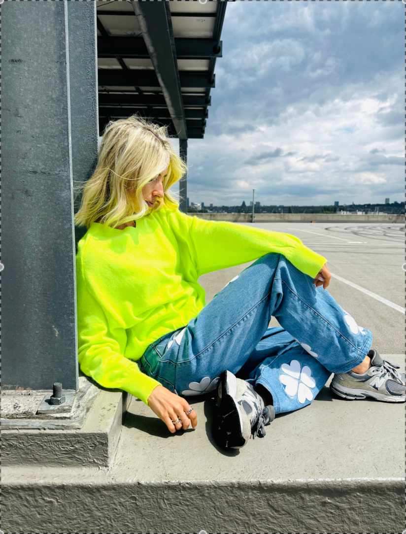 TWINS - PULL col V manches longues resserrées - KN 2408 - JAUNE FLUO