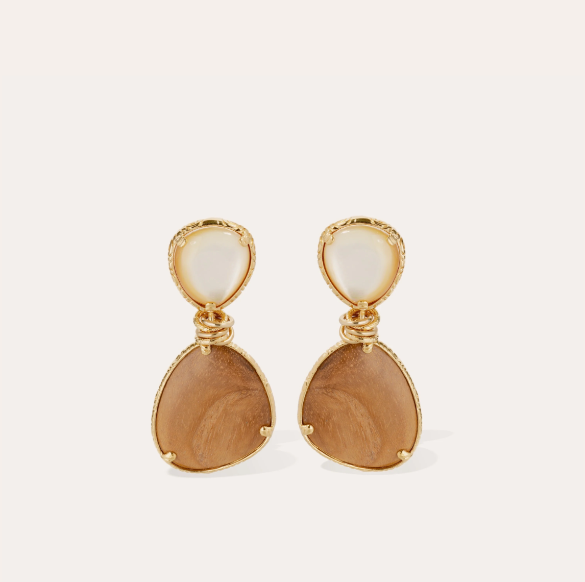 GAS BIJOUX - Boucles d'oreilles SILIA dorées - Bois et nacre blanche dorées à l'or fin
