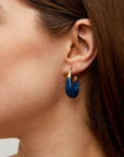 GAS BIJOUX - Boucles d'oreilles ECUME petit modèle acétate bleu marine dorée à l'or fin
