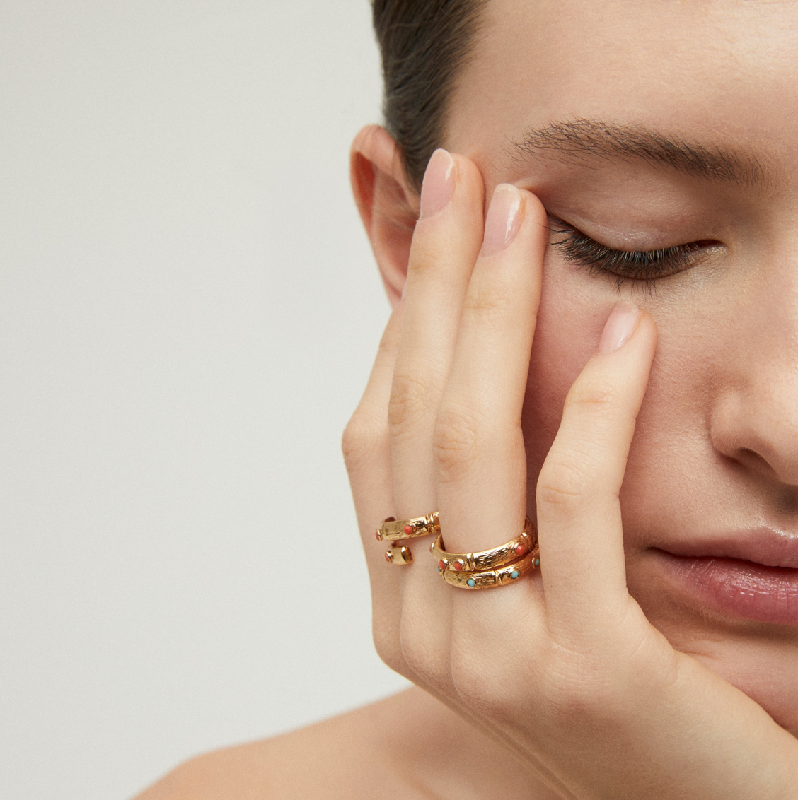 GAS BIJOUX - Bague BAMBINI strass bleu dorée à l'or fin - Taille 54