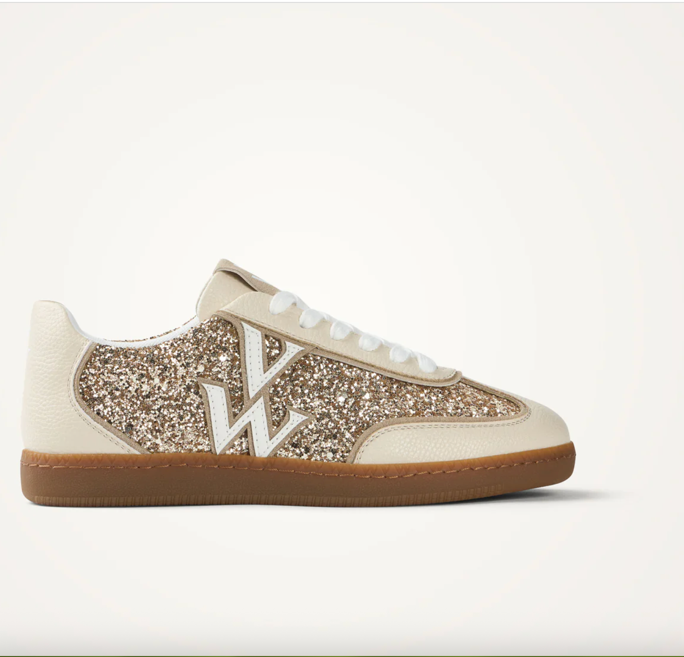 VANESSSA WU - Baskets monogramme SUZANNE OR ET BEIGE semelle rétro