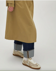 VANESSSA WU - Baskets monogramme SUZANNE OR ET BEIGE semelle rétro