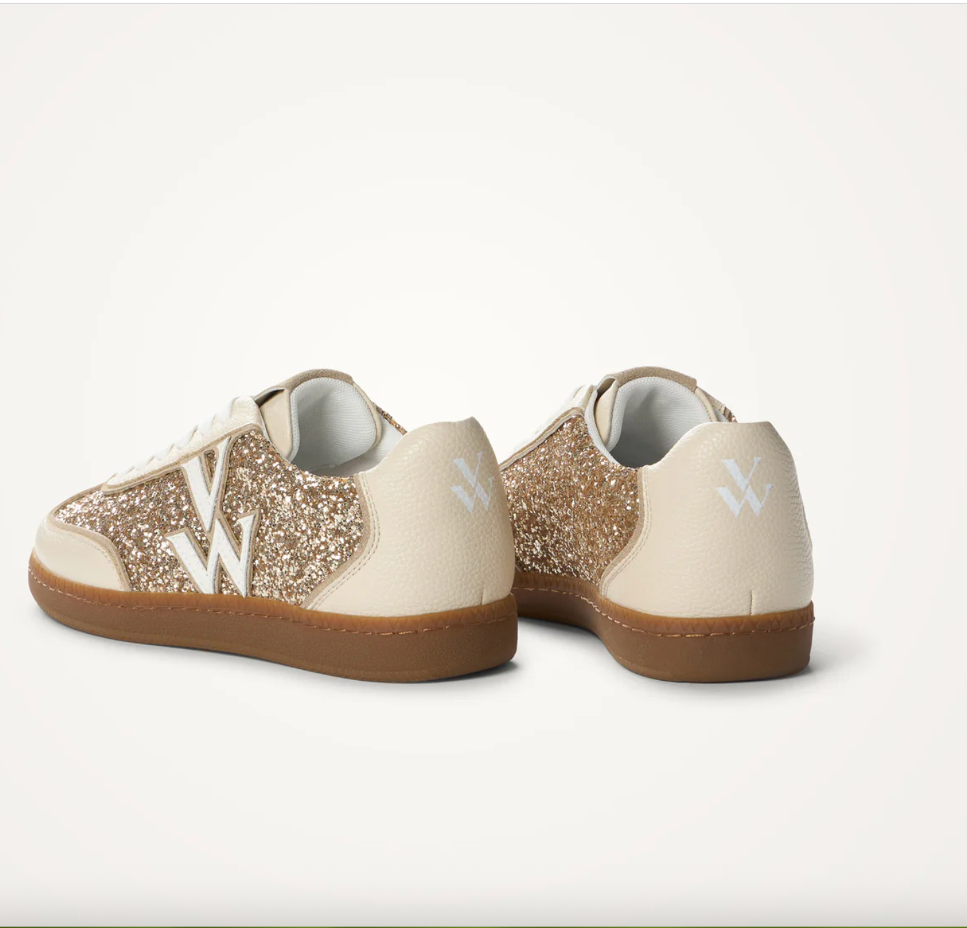VANESSSA WU - Baskets monogramme SUZANNE OR ET BEIGE semelle rétro