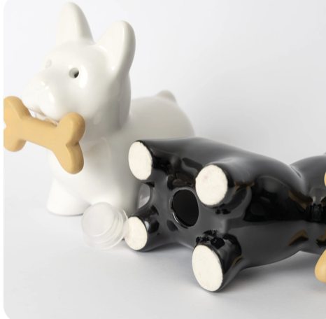 FISURA - Salt & Pepper Dog