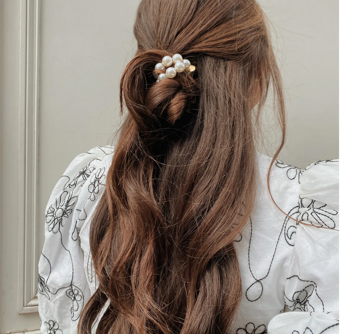 SCRUNCHIE IS BACK - BICHOU chouchou perles nacrées taille S - Bracelet ou collier a choisir