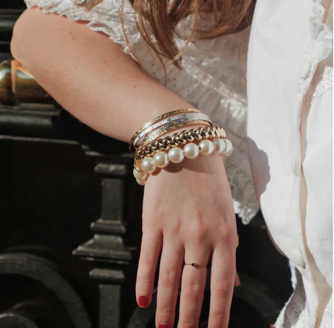 SCRUNCHIE IS BACK - BICHOU chouchou perles nacrées taille S - Bracelet ou collier a choisir