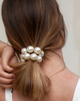 SCRUNCHIE IS BACK - BICHOU chouchou perles nacrées taille L - Bracelet
