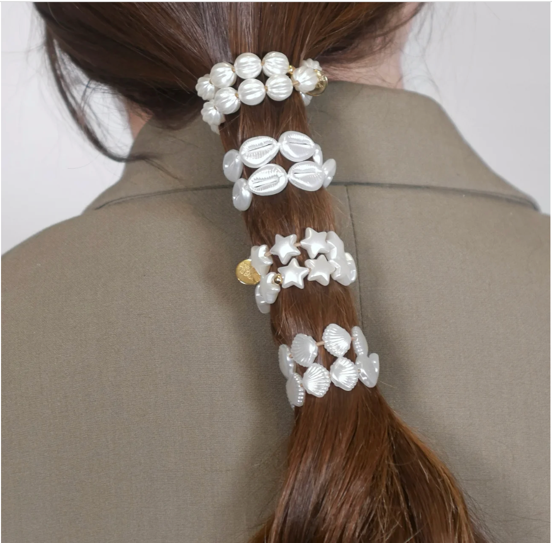 SCRUNCHIE IS BACK - BICHOU bracelet perles nacrées coquillages - Chouchou 2 en 2 - Made in France