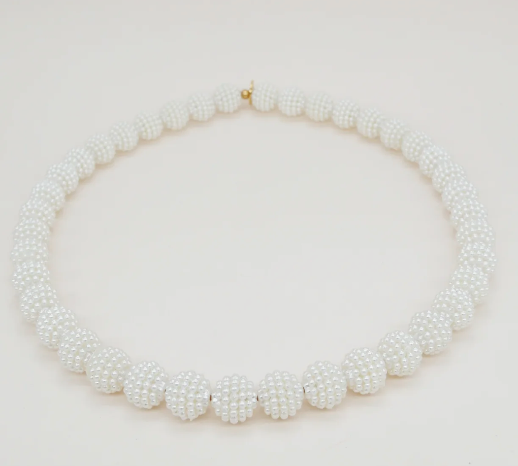 SCRUNCHIE IS BACK - BICHOU collier perles nacrées mûres - Chouchou 2 en 1 - Taille S -Made in France