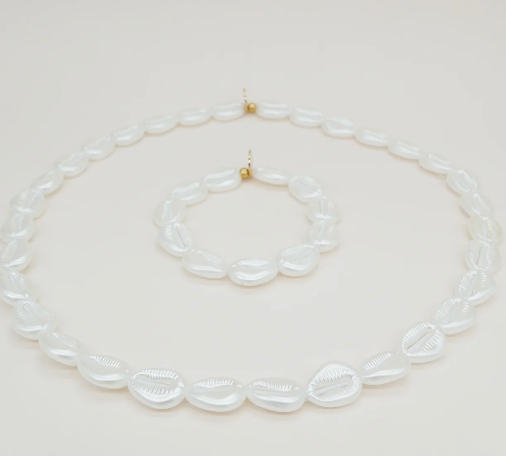 SCRUNCHIE IS BACK - BICHOU bracelet perles nacrées coquillages - Chouchou 2 en 2 - Made in France