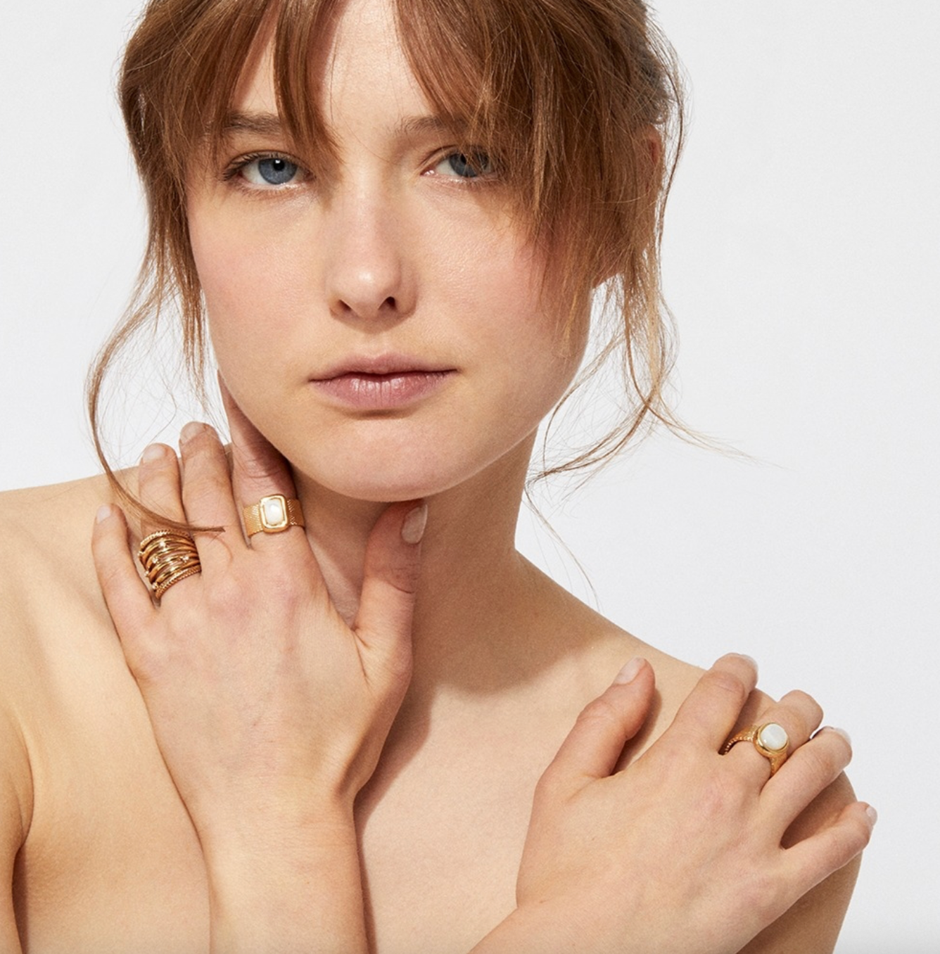 GAS BIJOUX - Bague TOTEM grand modèle dorée - Nacre blanche