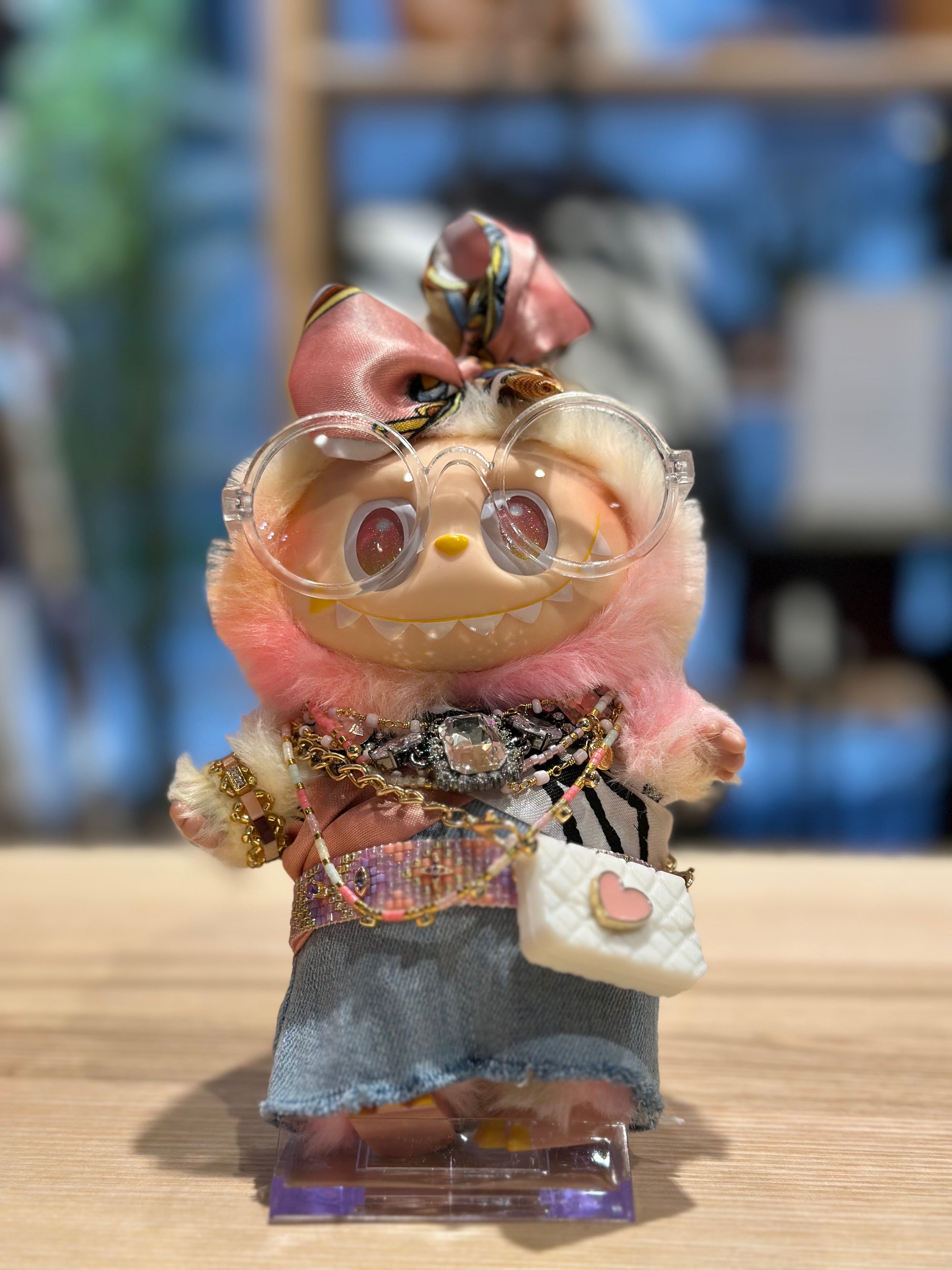 HYPNOCHIC - LABUBU BIG INTO ENERGY VERITABLE - RAPHAELLE -