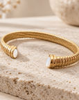 GAS BIJOUX - BRACELET JONC ANTIGONE DORÉ - NACRE BLANCHE - AJUSTABLE