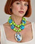 COLLECTION TOPAZE - PERLES ANIS - CABOCHONS BLEUS ET PENDENTIF CRISTAL BLANC