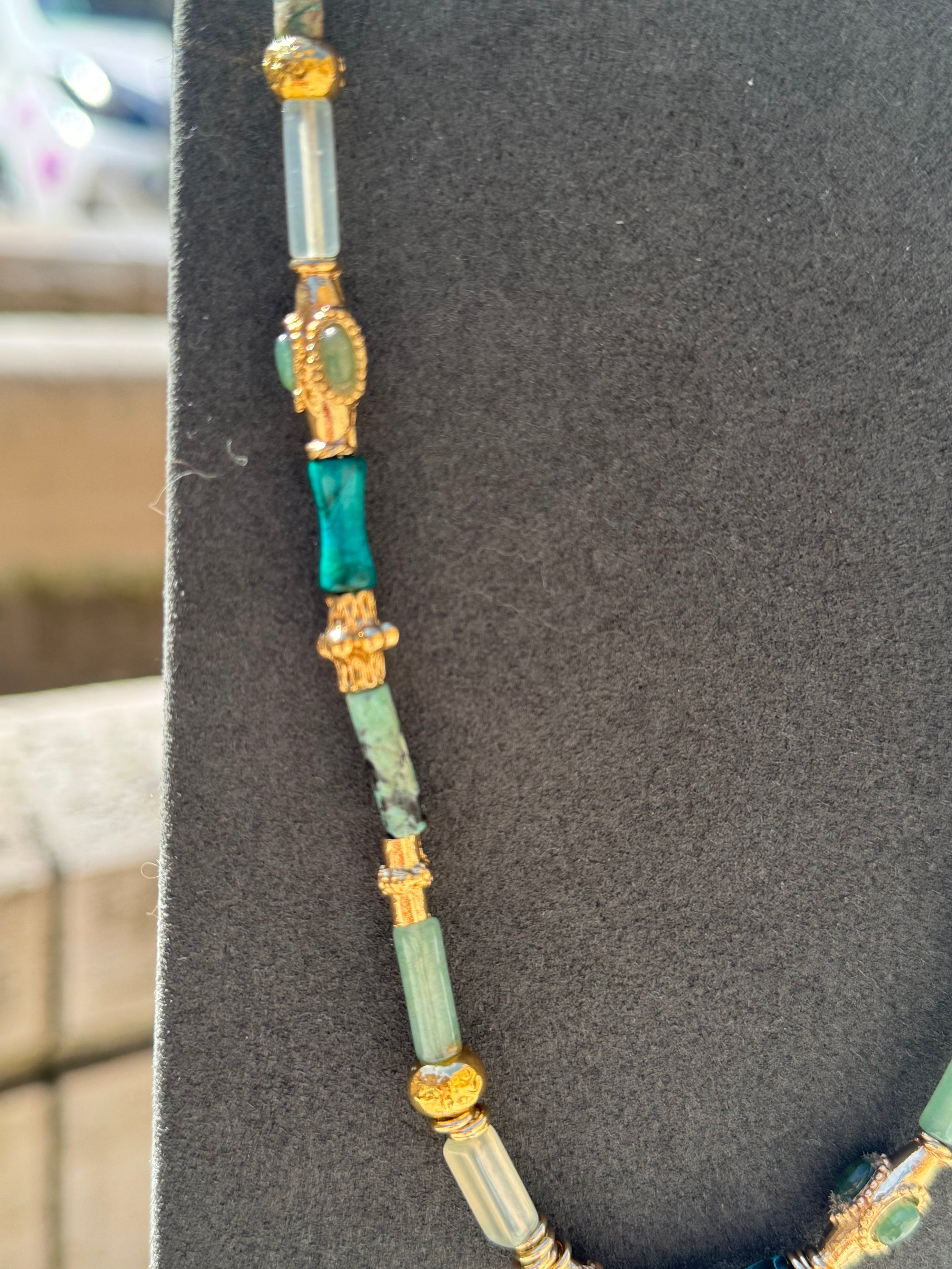 GAS BIJOUX - Collier KALI BIS doré à l'or fin - Tons de vert
