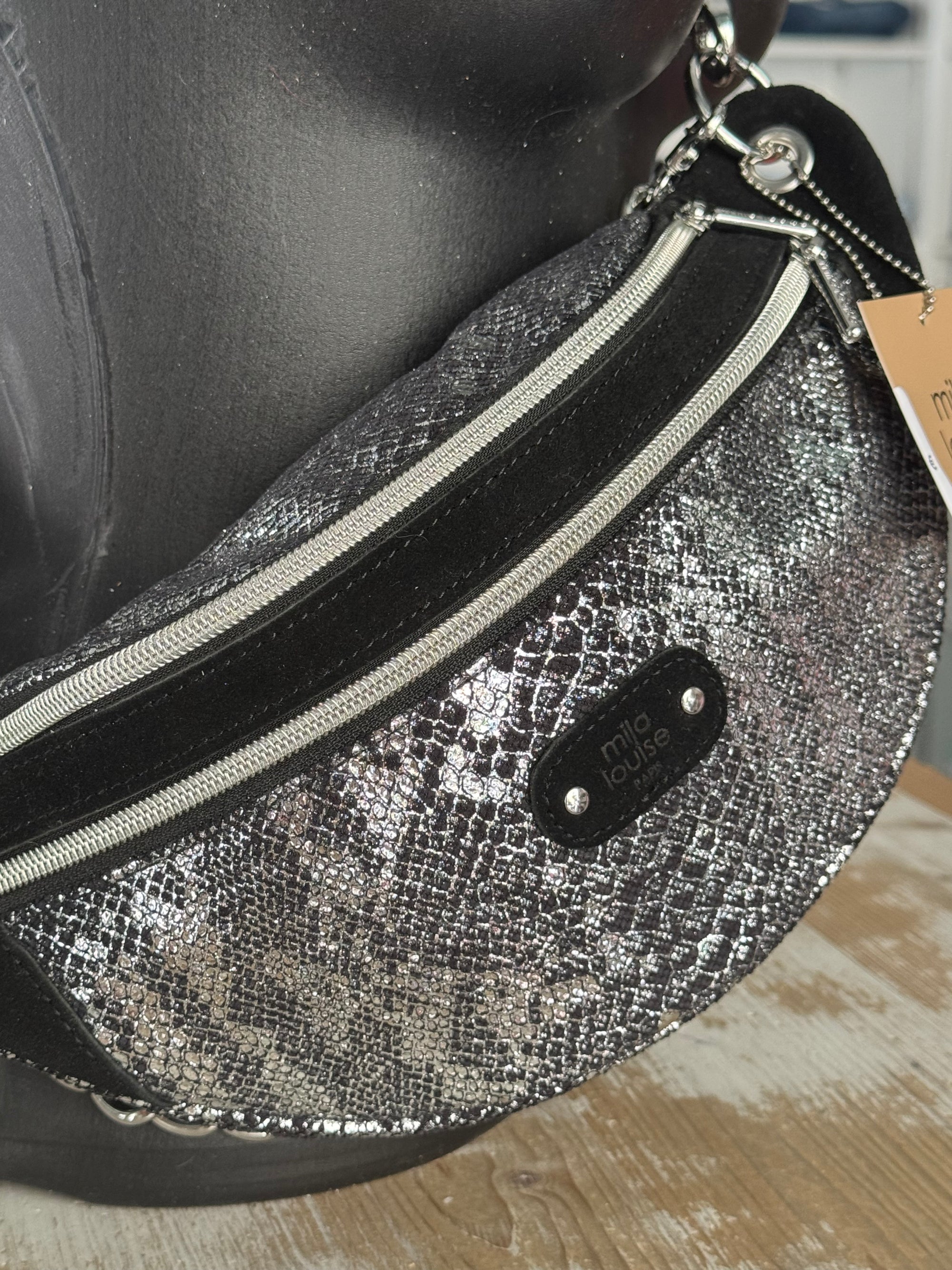 MILA LOUISE - Sac banane PETRA V4 - Cuir noir et doré