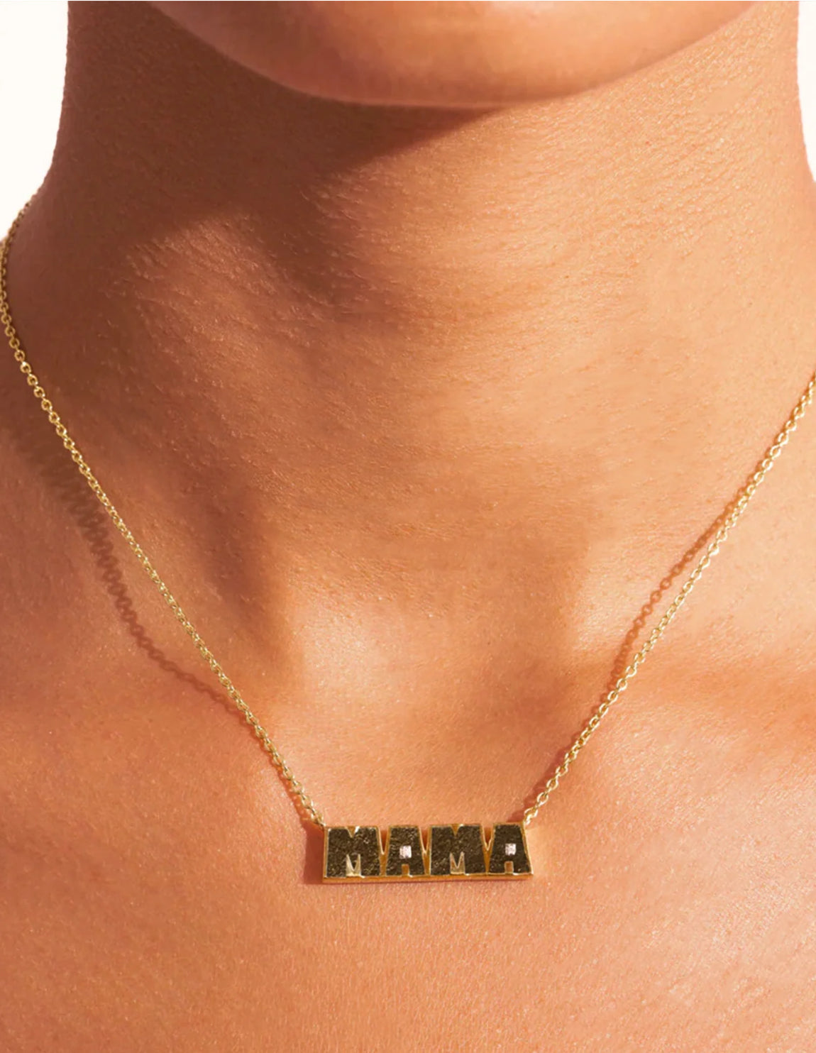 BE MAAD - Collier MAMA obsidienne dorée
