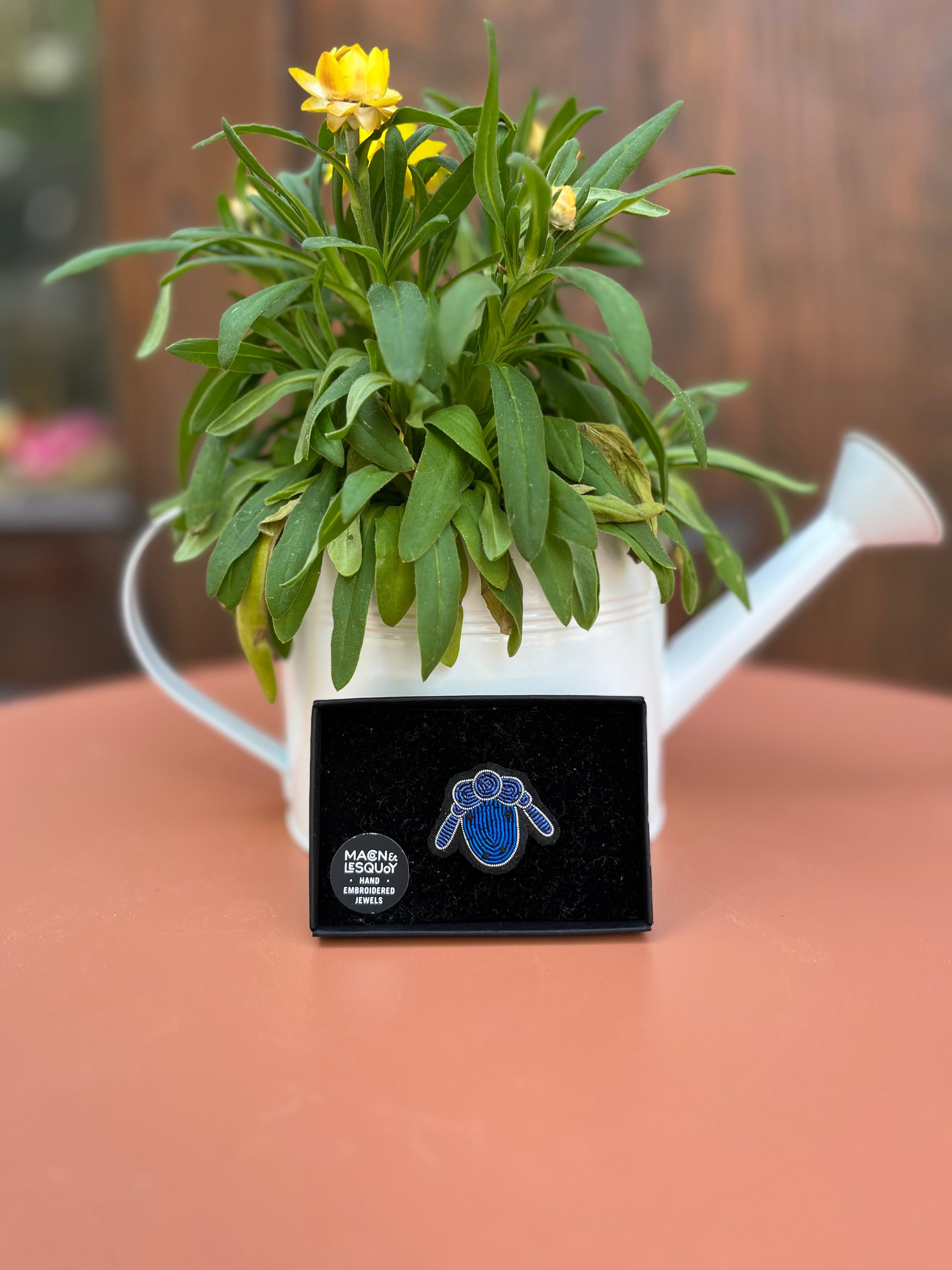 MACON & LESQUOY - Broche Brebis bleu