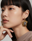 GAS BIJOUX - BOUCLES D’OREILLES YAO KRABE DORÉES ZEBRE