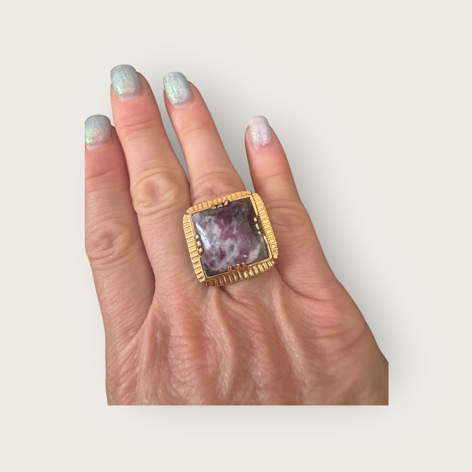 GAS BIJOUX - Bague ARTY BIS chevalière dorée à l’or fin - PIerre Lepidolite