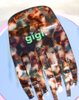 GIGI - Jolie pince ambre