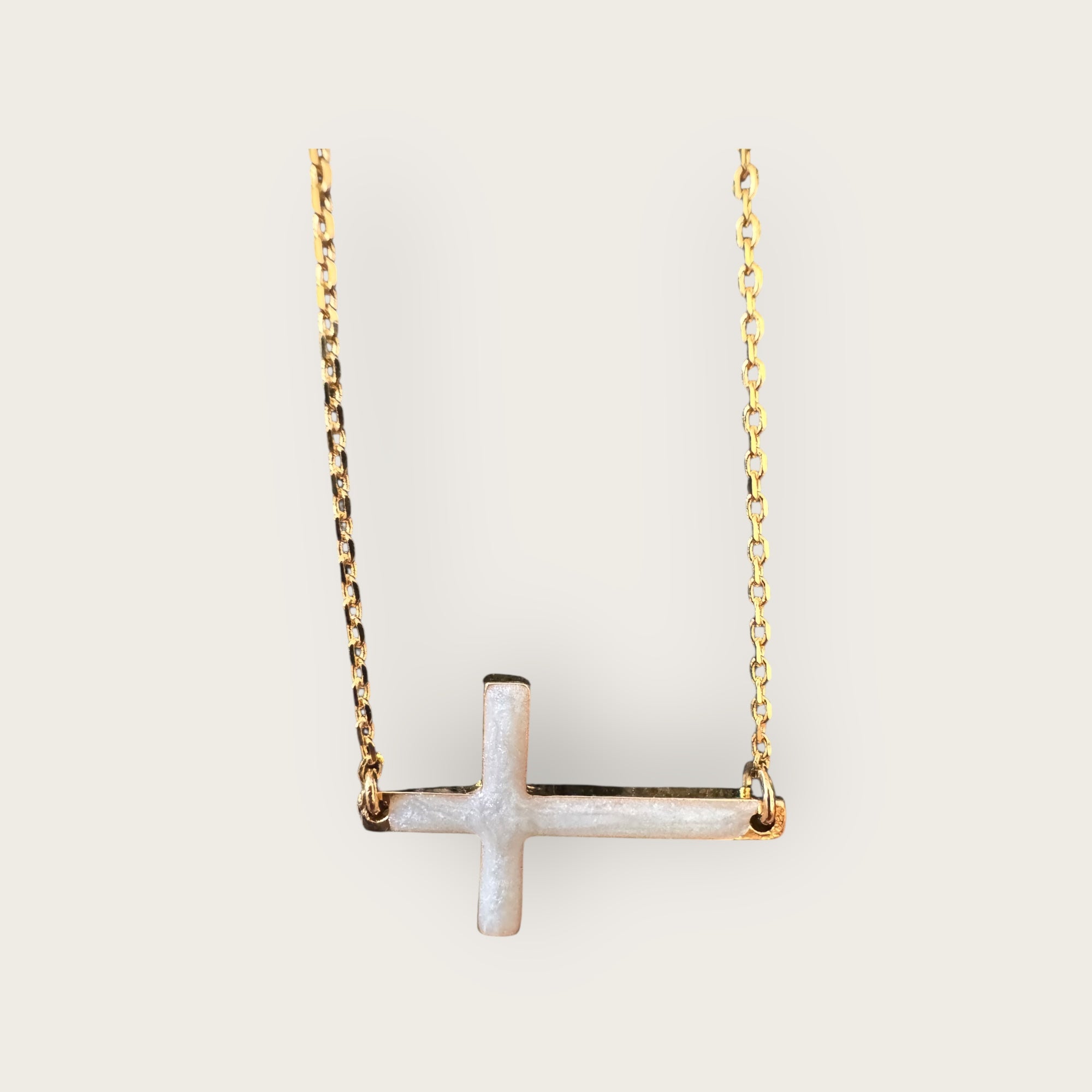 Mademoiselle OUPS - Collier CORPUS CRAZY - Grande croix émaillée horizontale - BLANC