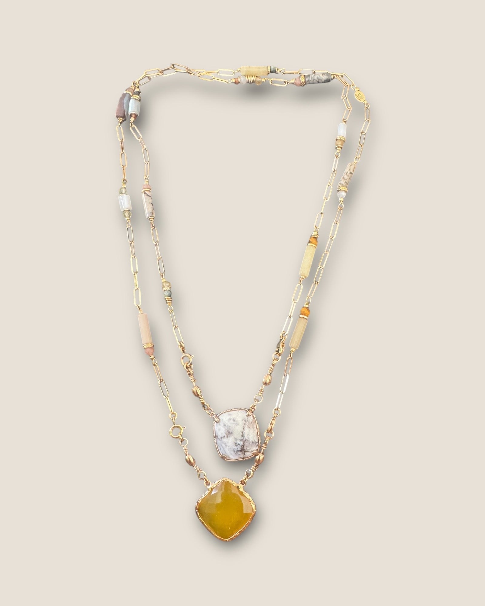 GAS BIJOUX - Collier SCAPULAIRE KALI doré à l’or fin - Calcite et Howlite
