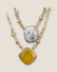 GAS BIJOUX - Collier SCAPULAIRE KALI doré à l’or fin - Calcite et Howlite