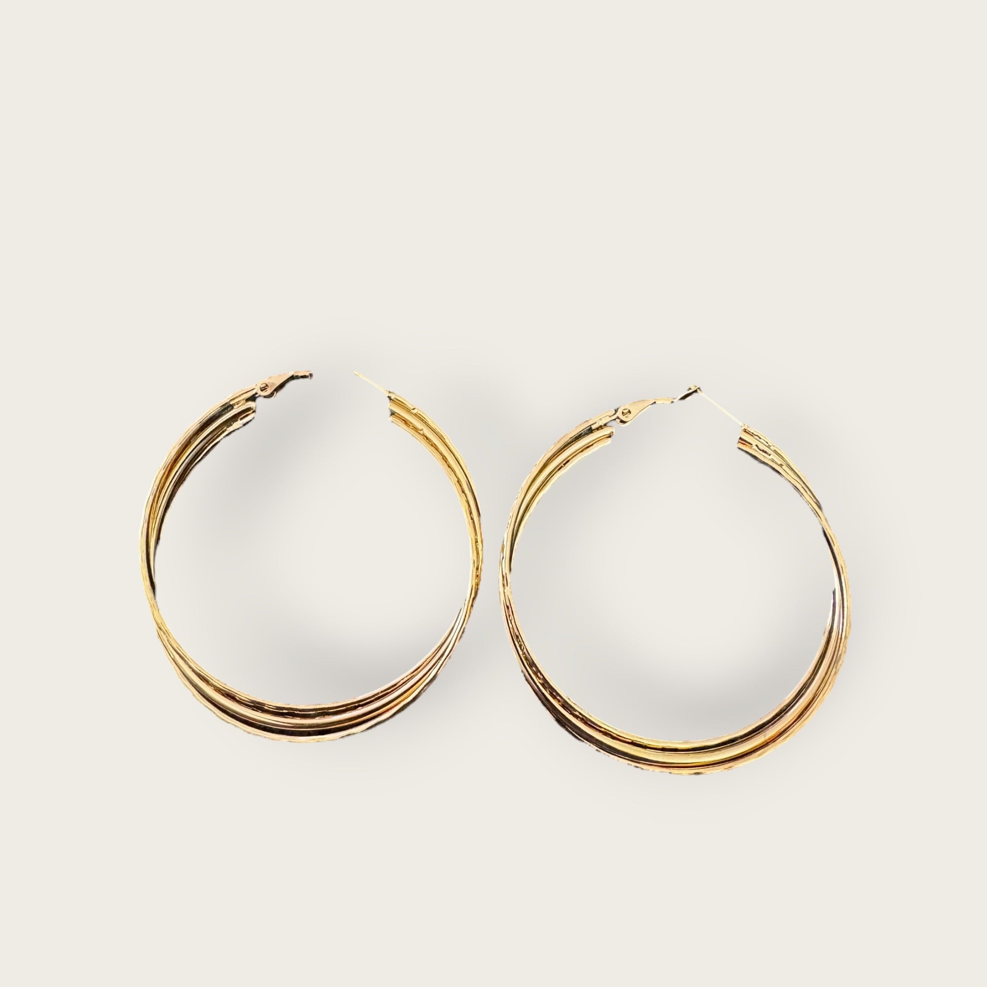 JORGINA - Créoles doublées, Boucles d'oreilles texturées