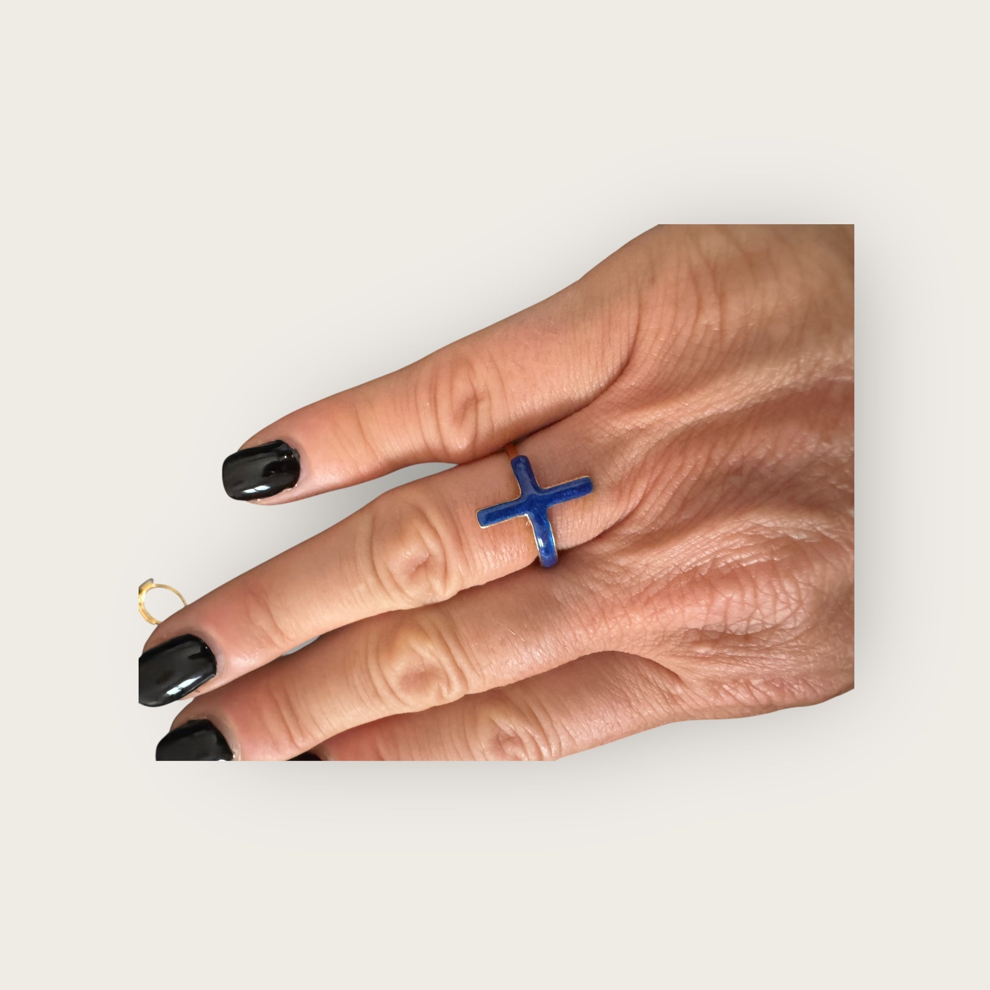 Mademoiselle OUPS - Bague CORPUS CRAZY grande croix émaillée - BLEUE