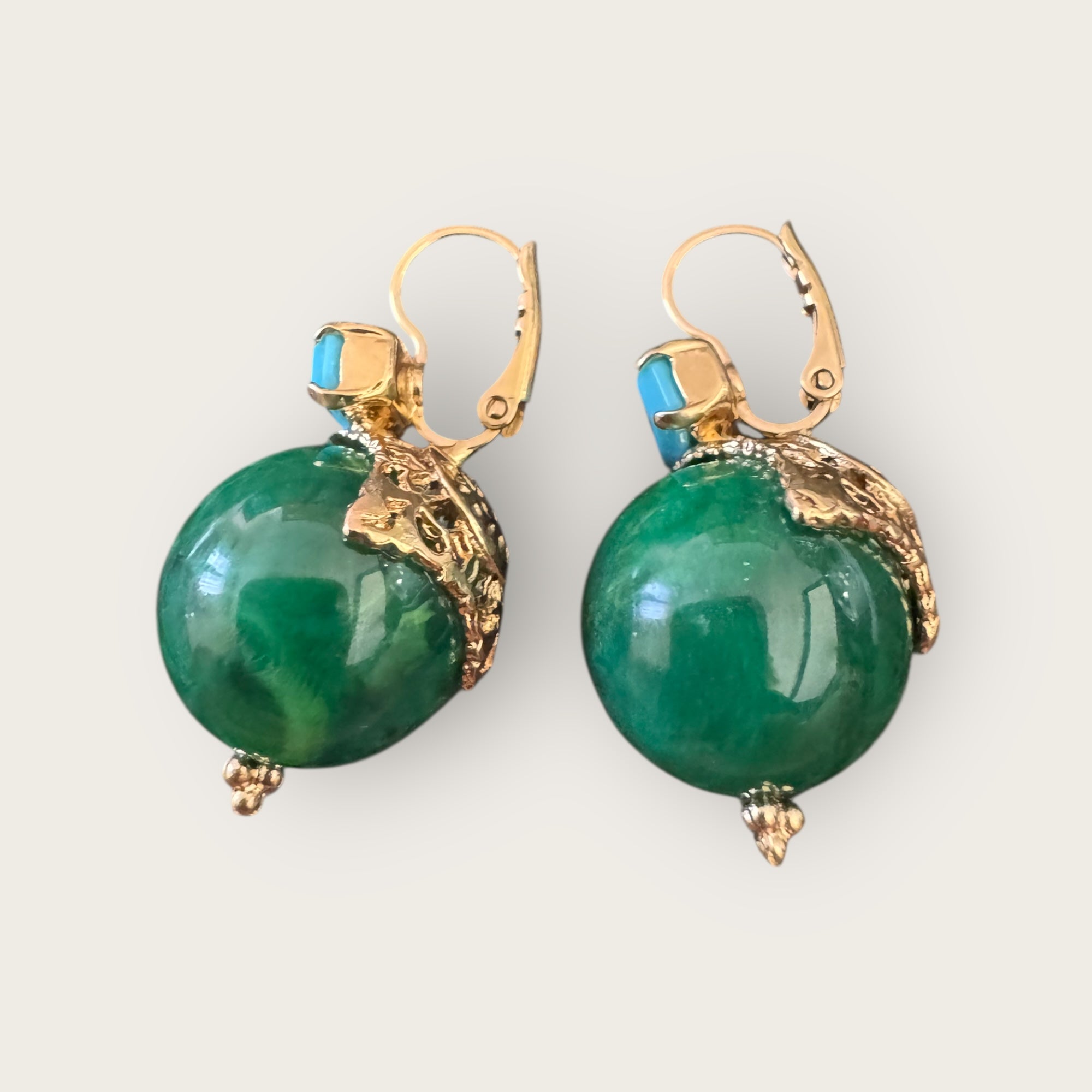 GAS BIJOUX - Boucles d'oreilles DECALCIA dorées à l'or fin - Vert malachite et cristal bleu ciel