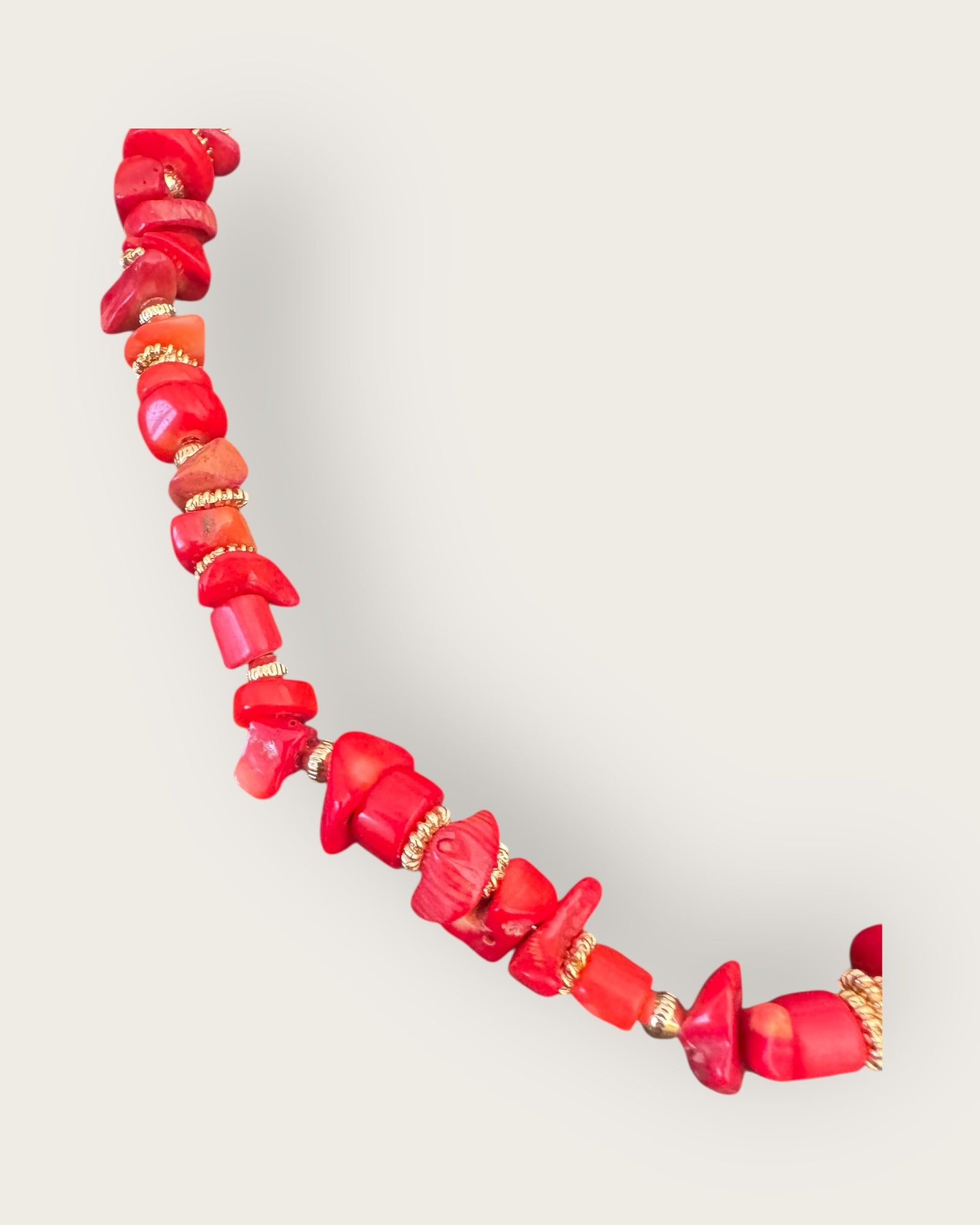 GAS BIJOUX - Collier ALOHA mini doré à l'or fin - Corail Bambou - BEST SELLER