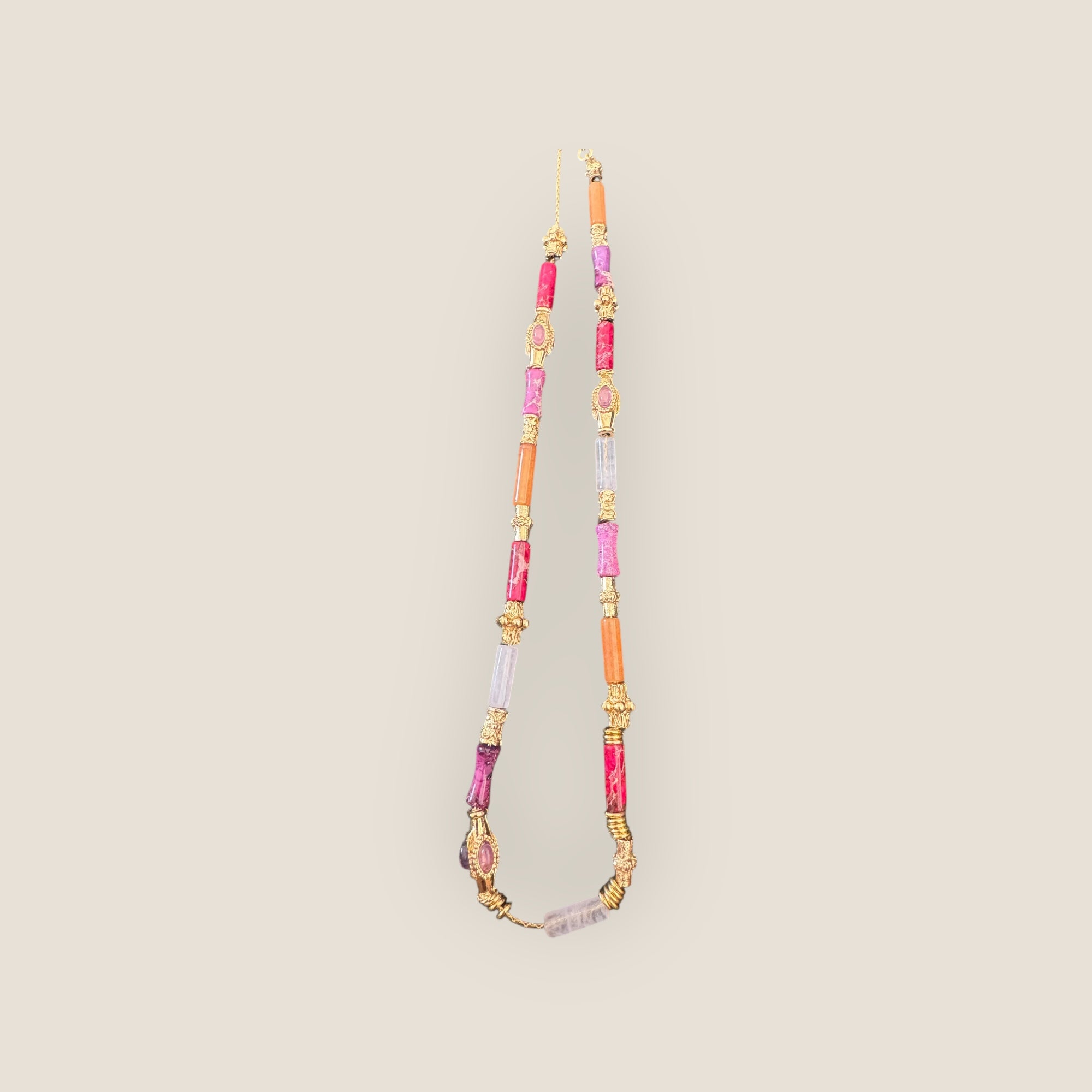 GAS BIJOUX - Collier KALI BIS doré à l’or fin - Jaspe rouge et quartz rose