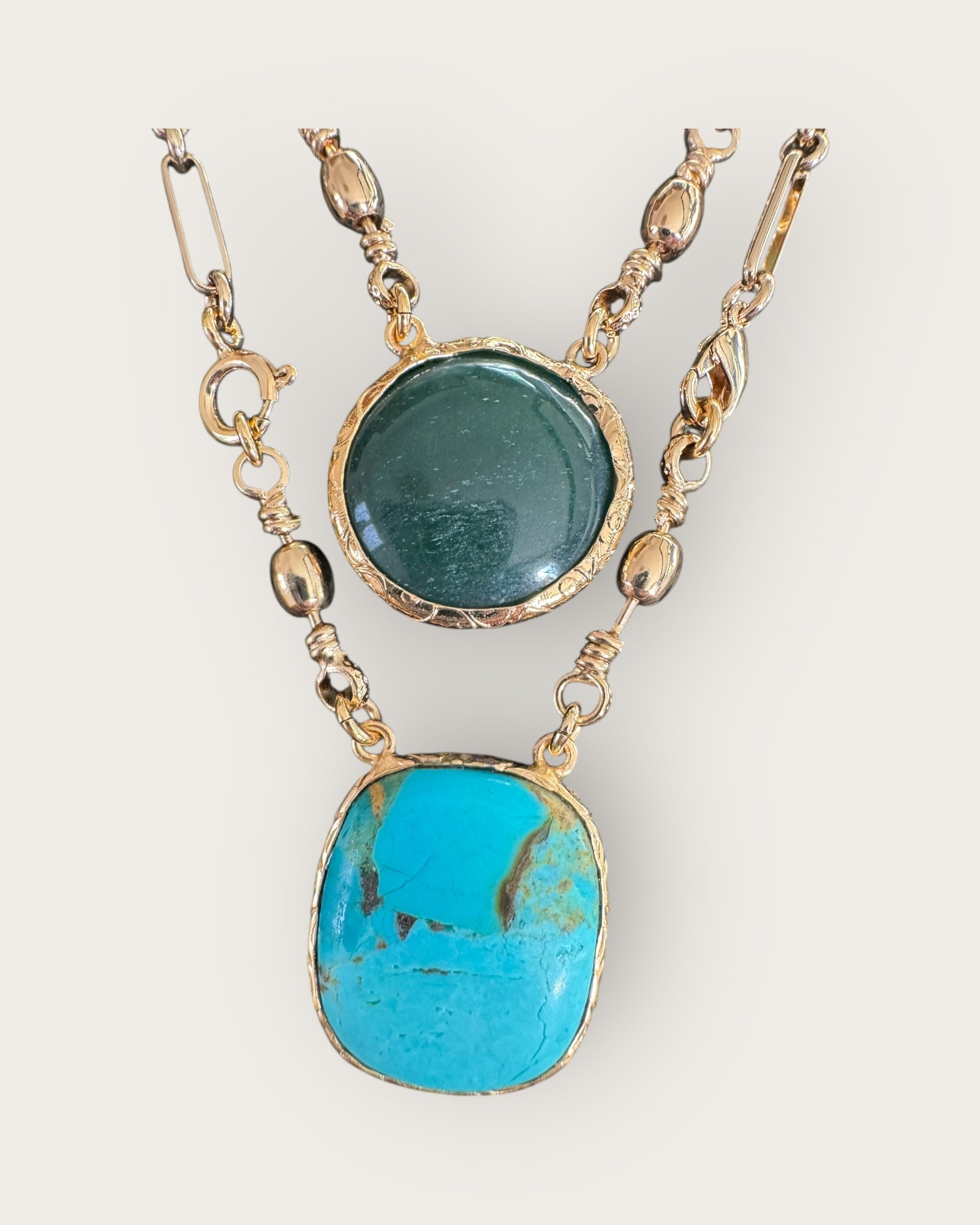 GAS BIJOUX - Collier scapulaire serti doré à l'or fin - Turquoise et malachite