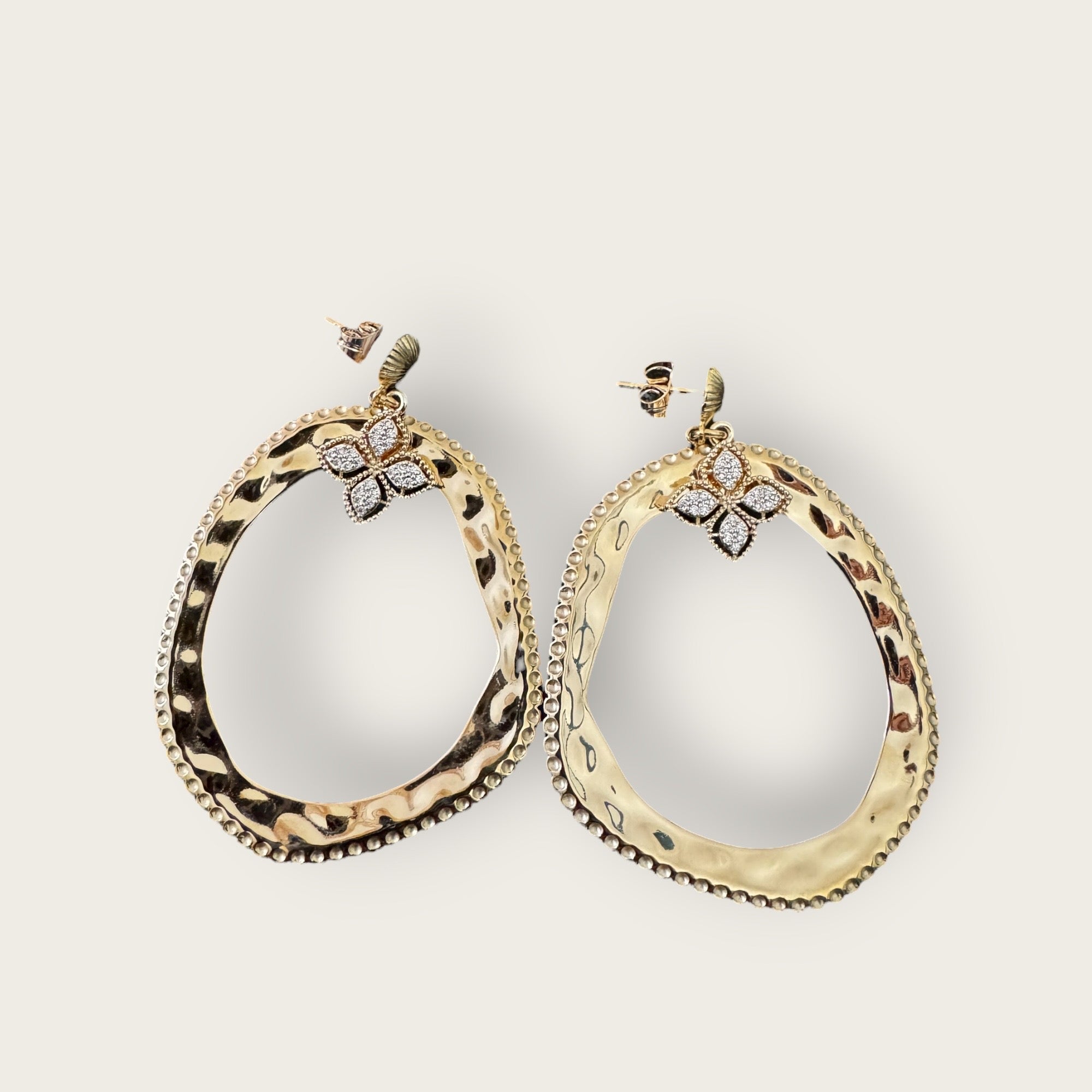 JORGINA - Boucles d'oreilles martelées