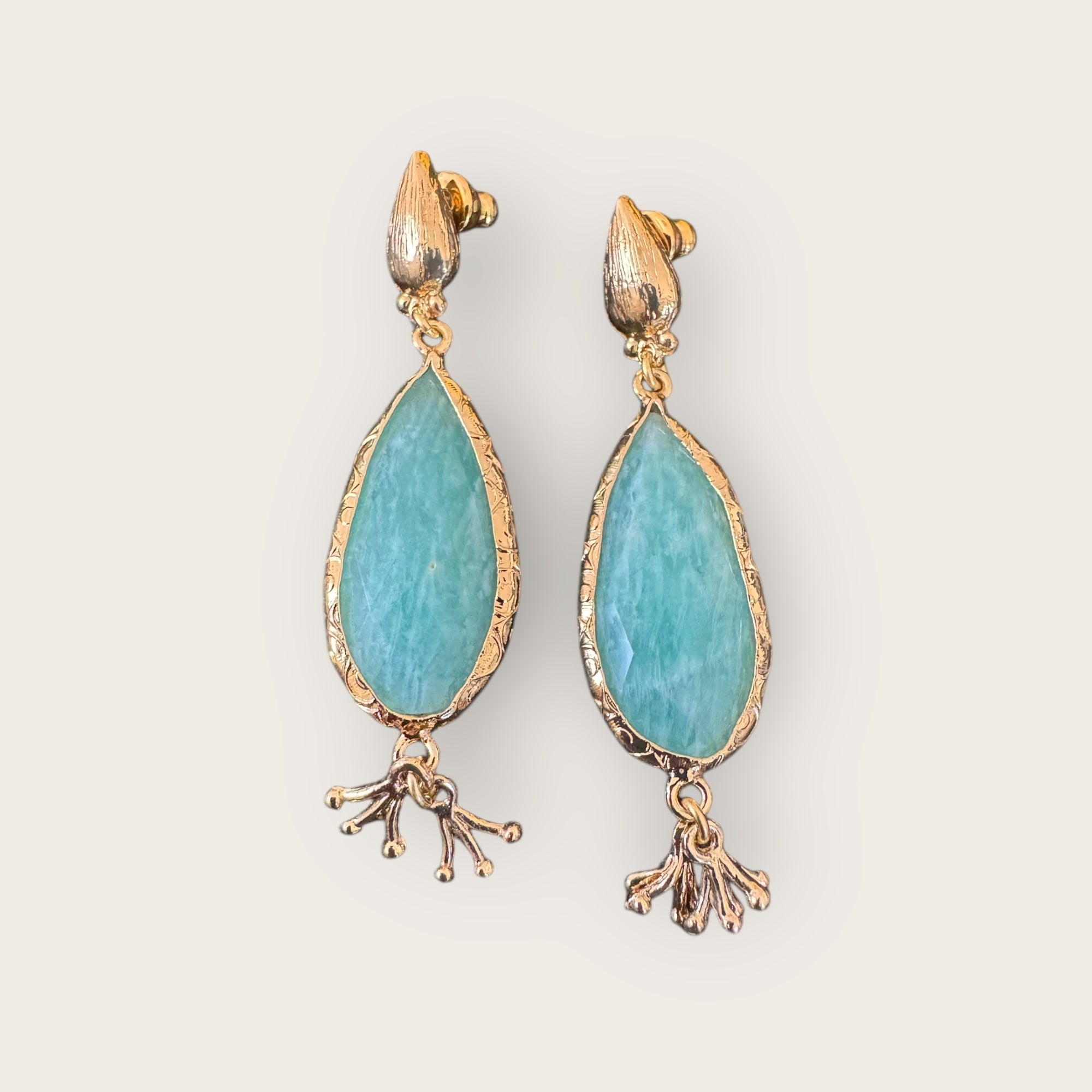 GAS BIJOUX - Boucles d'oreilles serti goutte petit modèle dorée à l'or fin - Amazonite