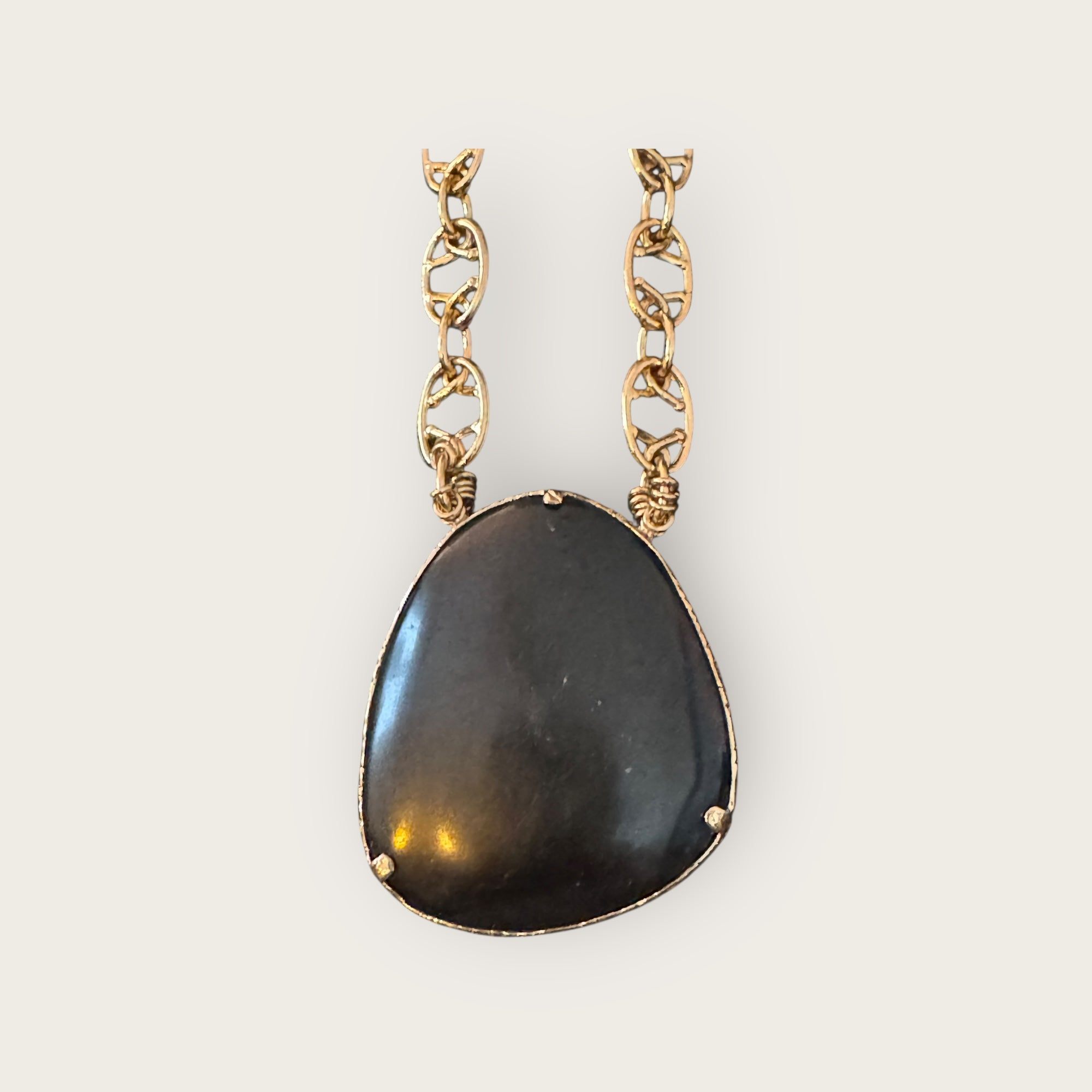 GAS BIJOUX - Sautoir maille dorée à l'or fin - Grande pierre obsidienne noire