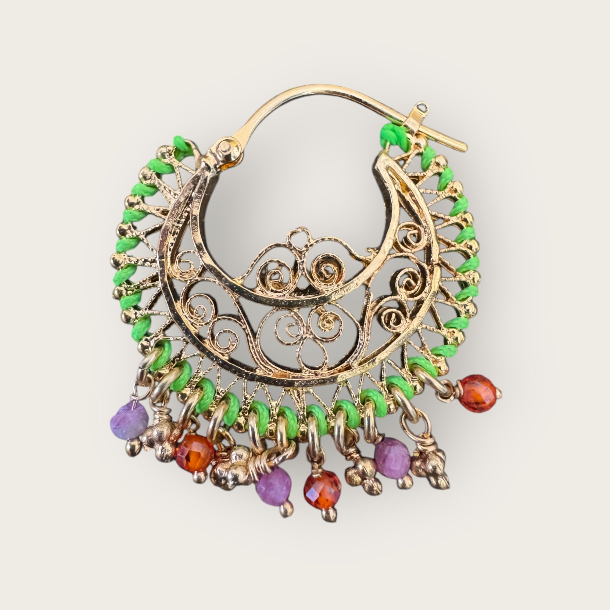 GAS BIJOUX - Boucles d'oreilles créoles YUCA dorées métal à l'or fin et fil de soie vert fluo