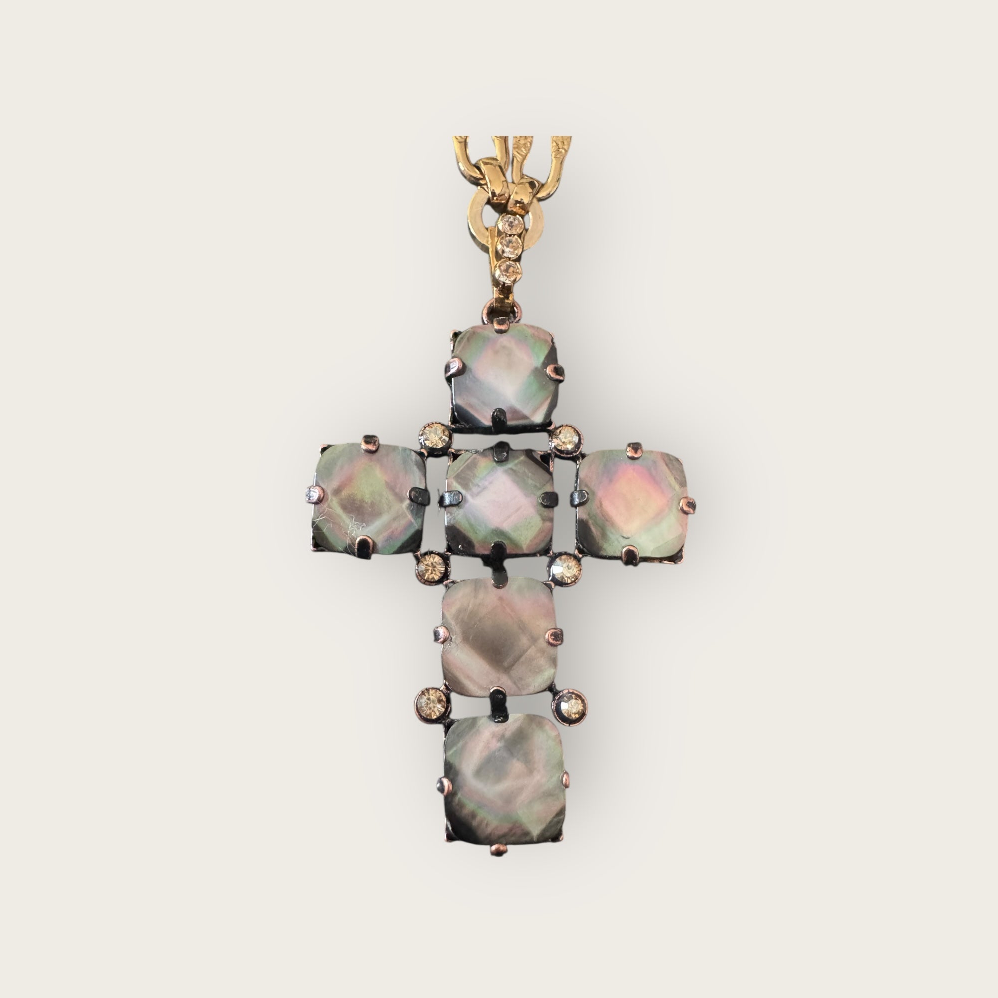 GAS BIJOUX - Collier CARRERA doré à l'or fin - Croix en nacre grise