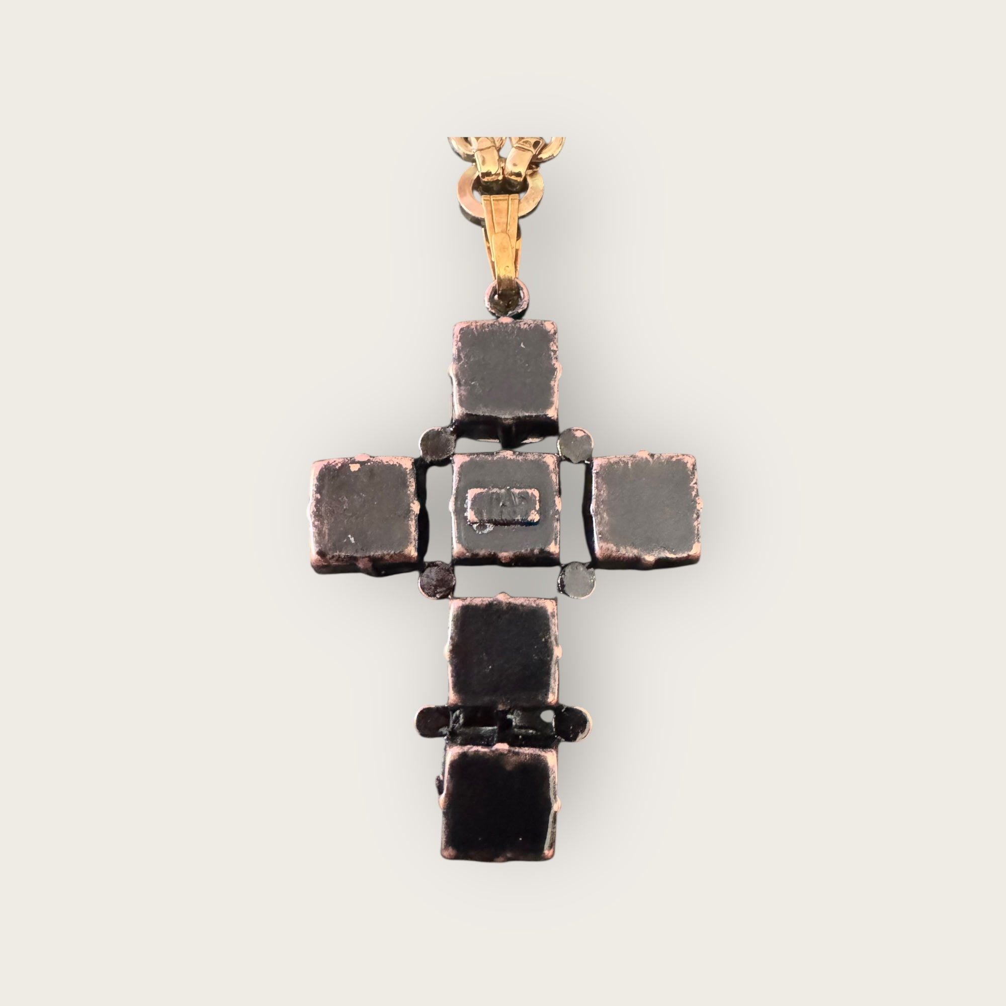 GAS BIJOUX - Collier CARRERA doré à l'or fin - Croix en nacre grise