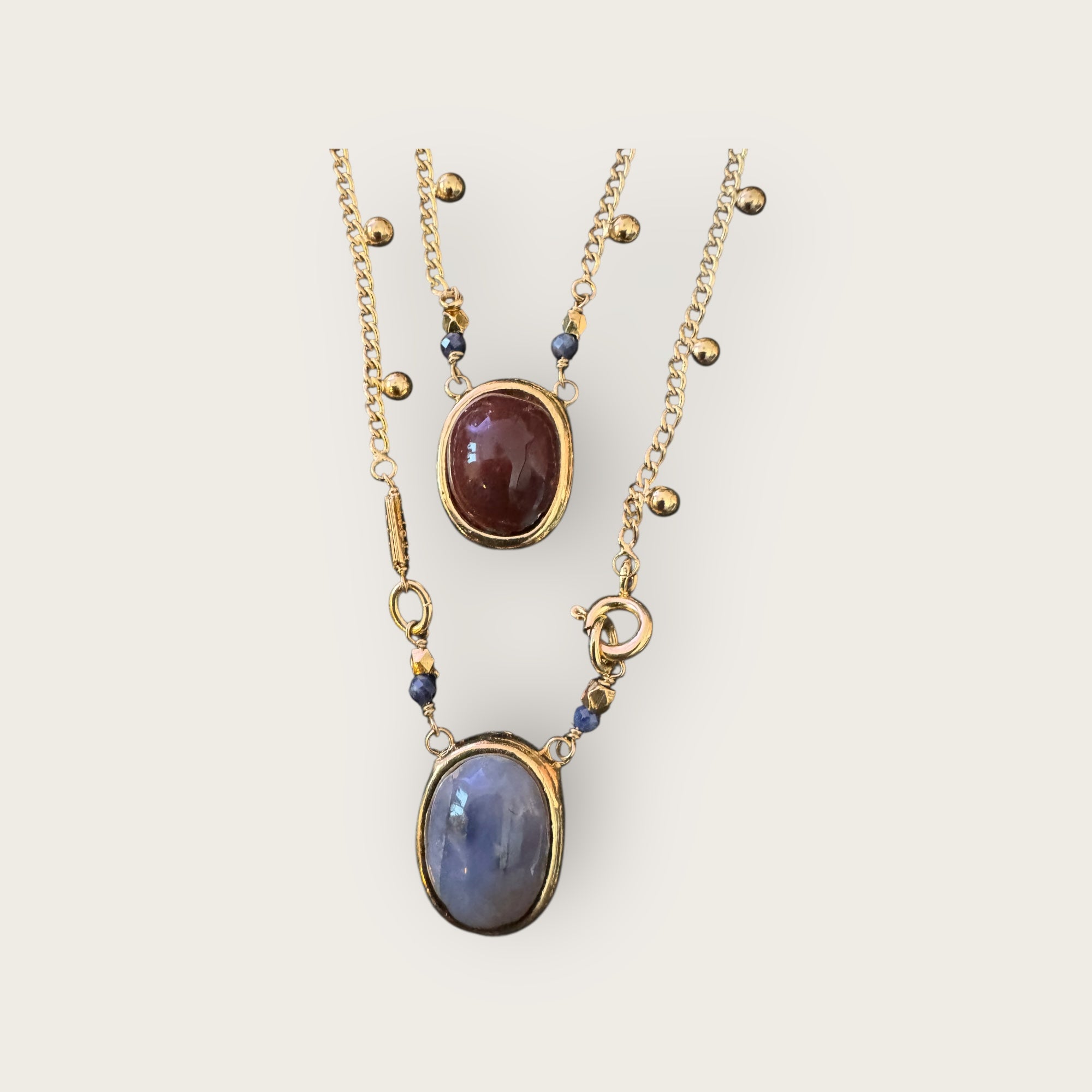GAS BIJOUX - Collier scapulaire OVO doré à l'or fin - Calcédoine et Quartz fumé