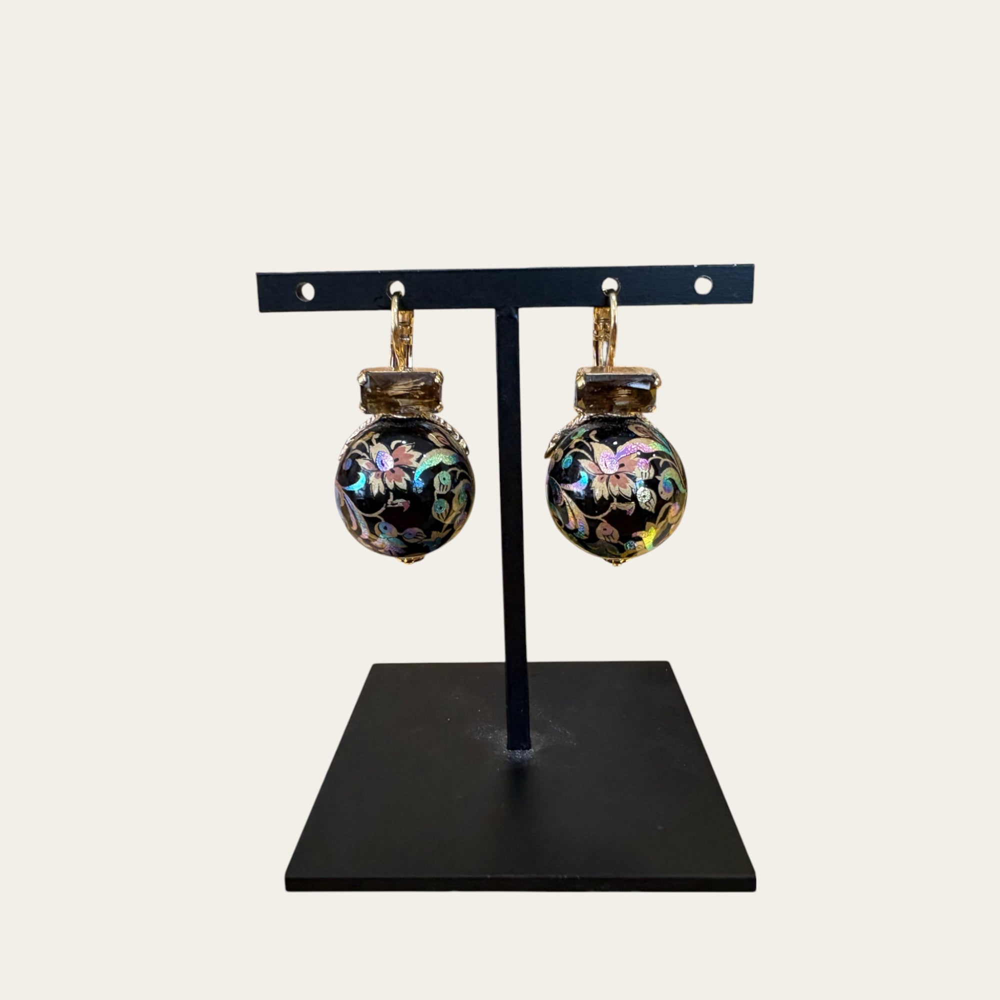 GAS BIJOUX - Boucles d'oreilles Boule Chinoises dorées - Noir