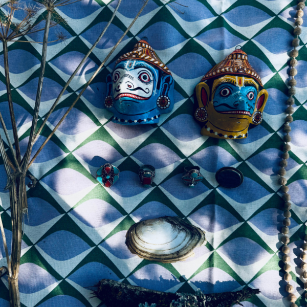 Masque décoration murale Indien Jambaban papier maché