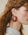 FEEKA - BOUCLES D'OREILLES CREOLES ORME - RAPHIA GINGER