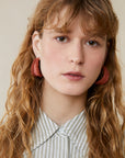 FEEKA - BOUCLES D'OREILLES CREOLES ORME - RAPHIA GINGER
