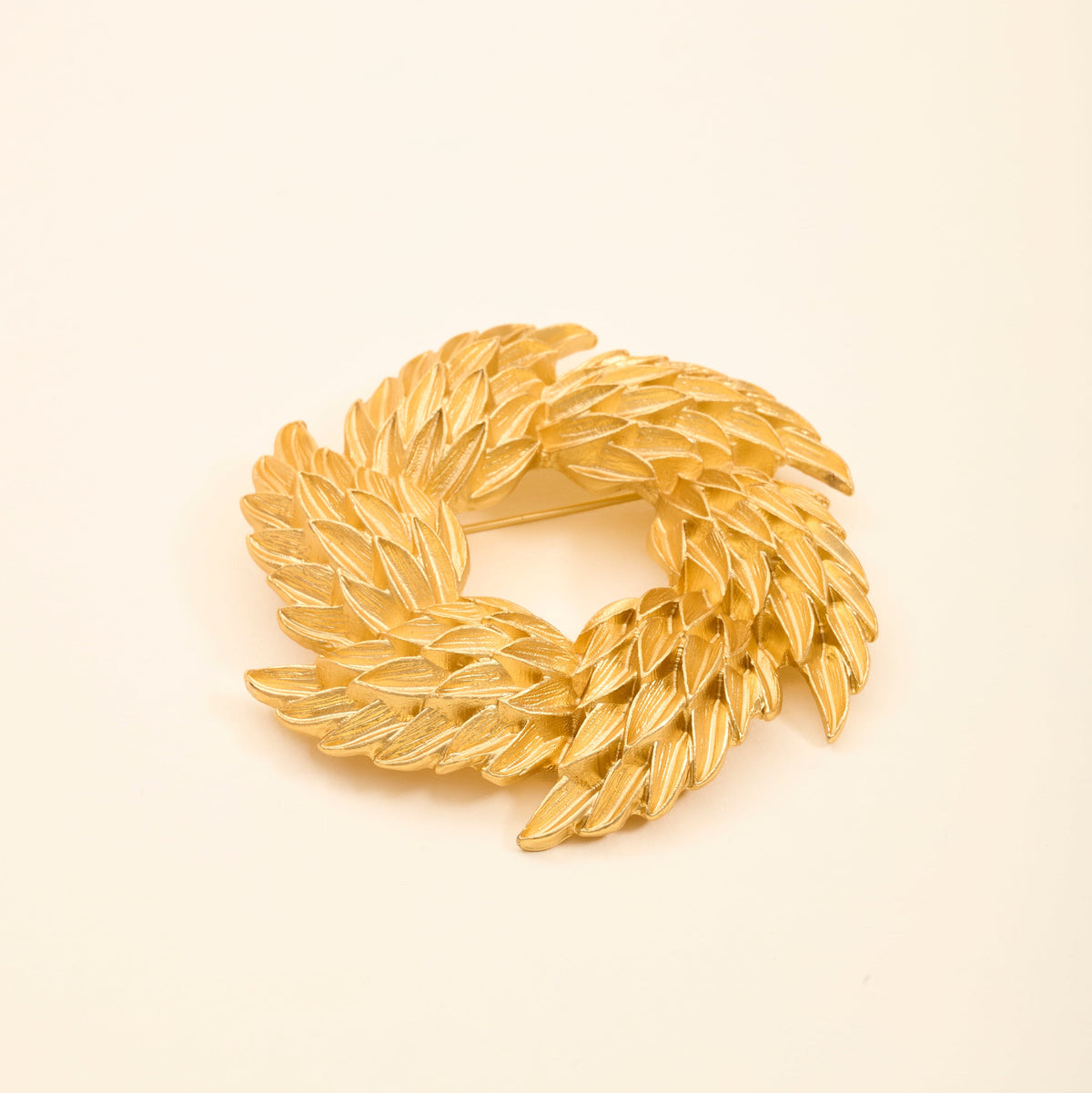 BY GARANCE - BROCHE RANA DORÉE - RONDE MOTIF VÉGÉTAL