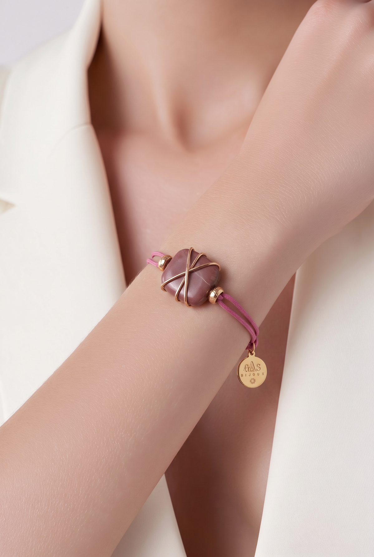 GAS BIJOUX - BRACELET SQUARE CORDON FUSHIA - JASPE POURPRE - MÉTAL DORÉ